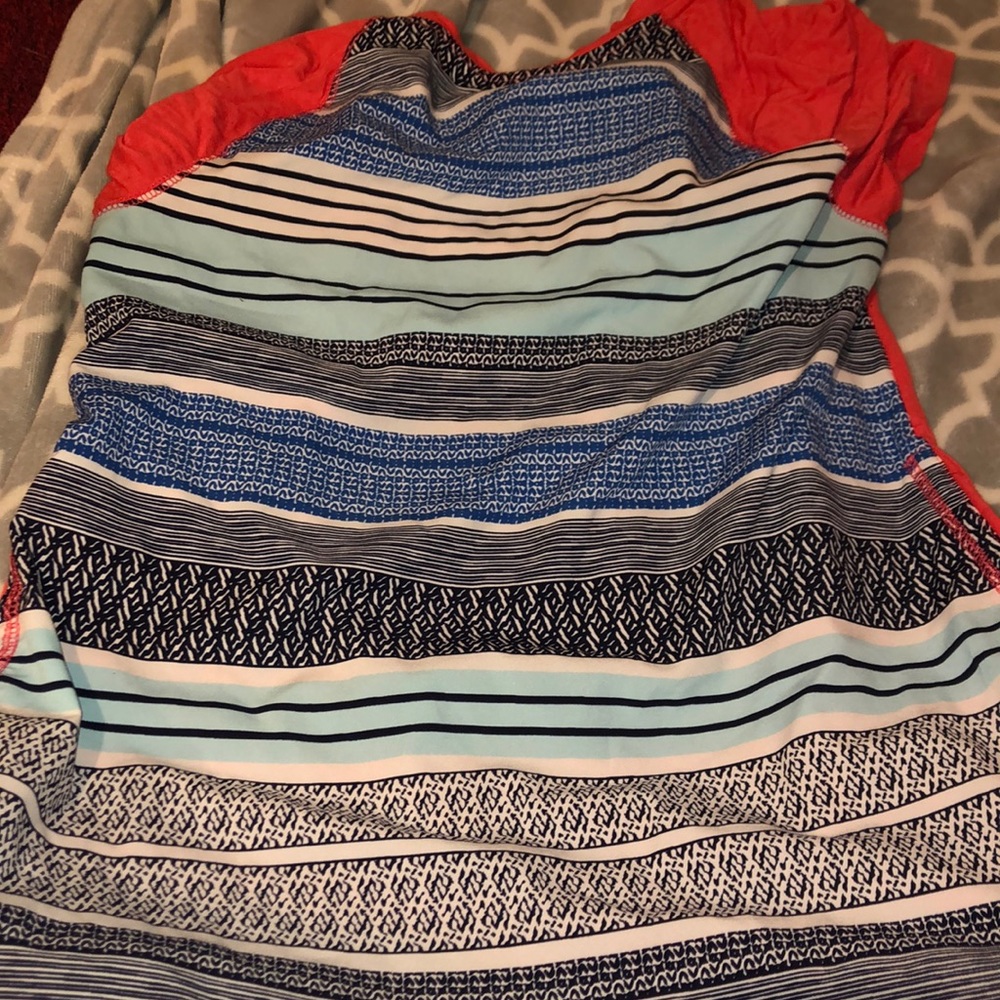 cute shirt with colorful back
